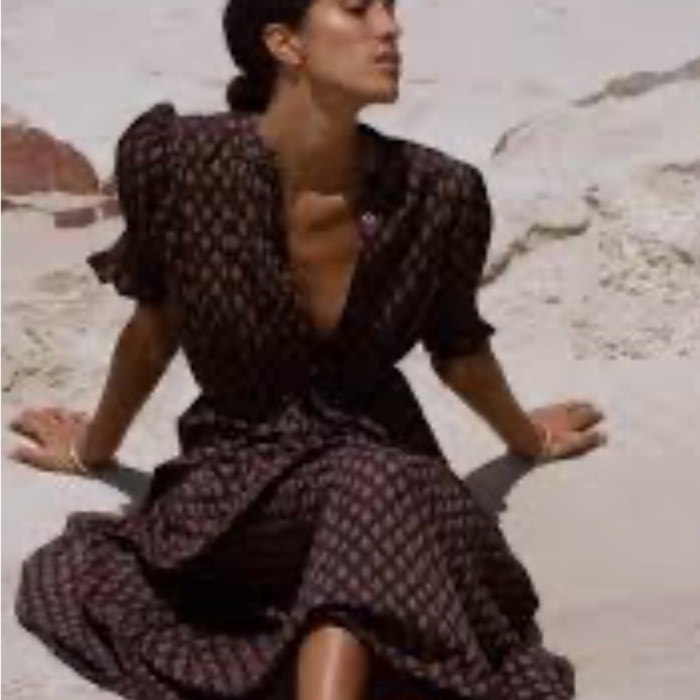 Daughters of India Brown Puff Sleeve XS